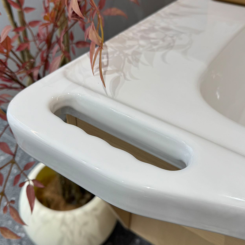 Bezbarierowy zestaw mebli łazi – Home Bathroom Set recenzja i cena
